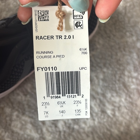 NWT toddler Adidas shoes - Picture 5 of 5